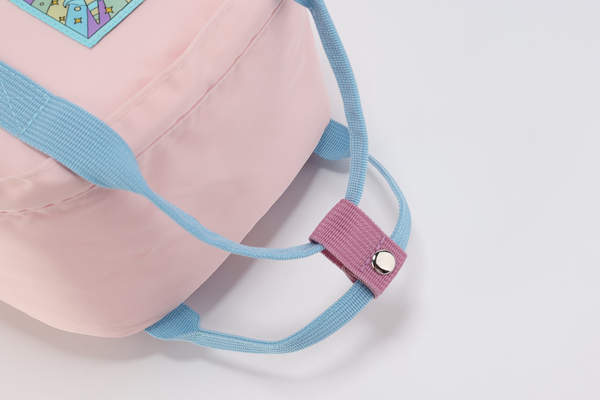 Sac à Dos scolaire hydrofuge en nylon - Rose